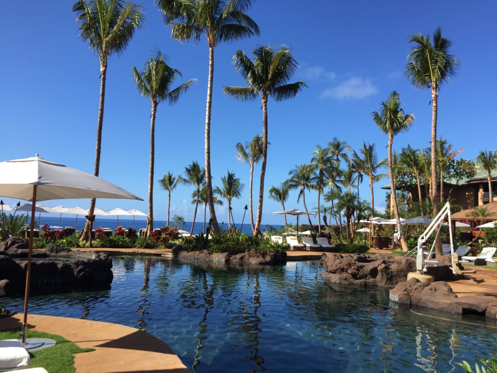 four seasons lanai main pool