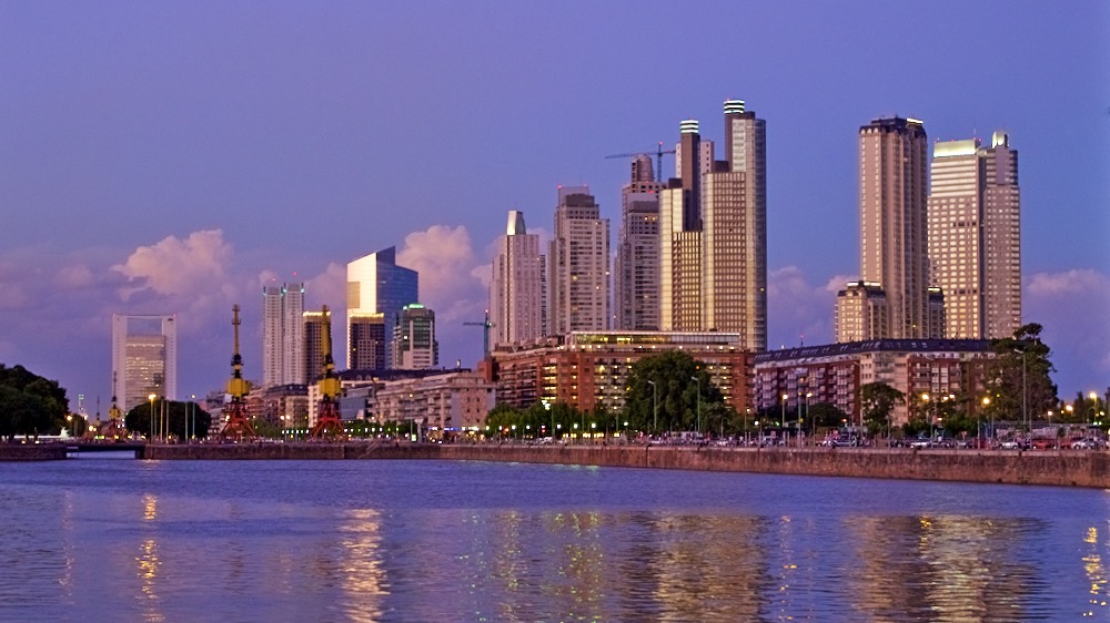 Puerto Madero al crepuscolo