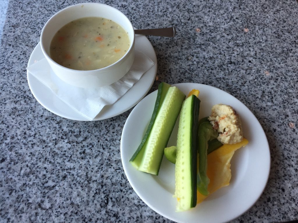 british-airways-first-class-lounge-sfo-food-1