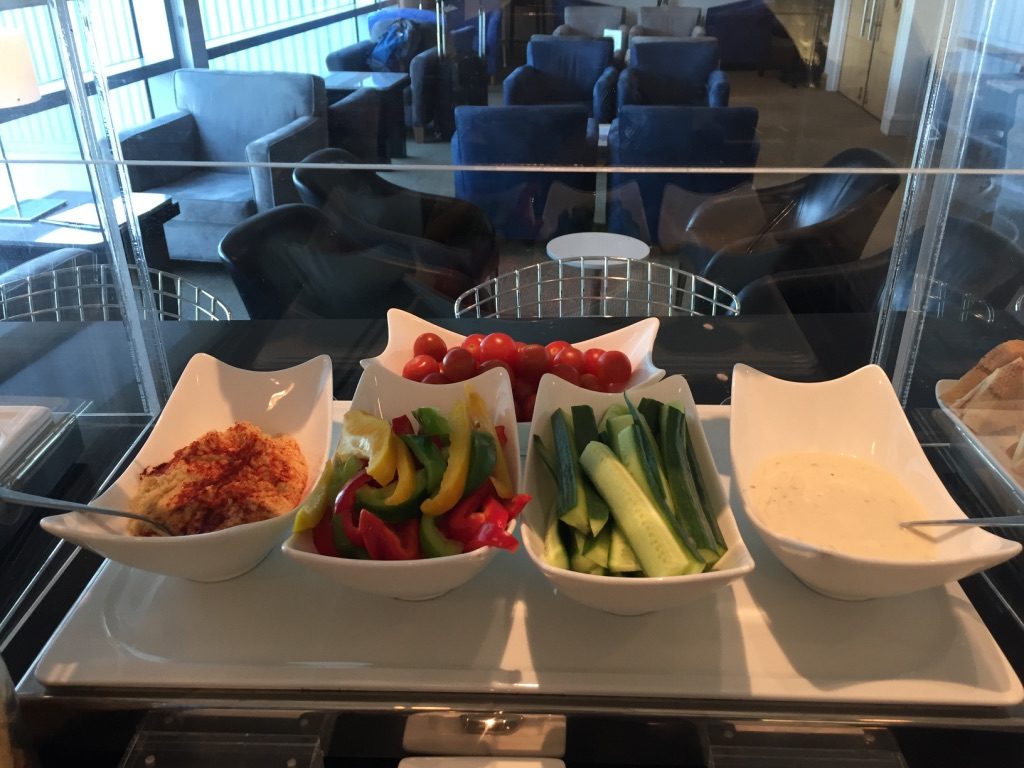 british-airways-first-class-lounge-sfo-food-2
