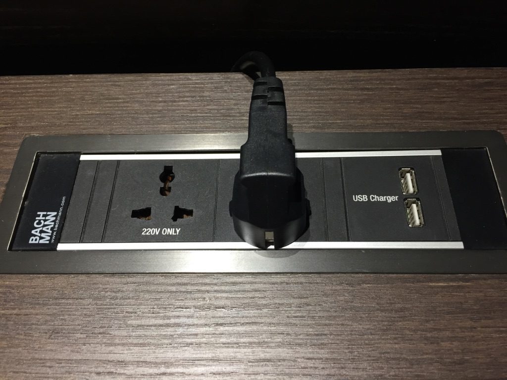kensington-hotel-jeju-charging-station