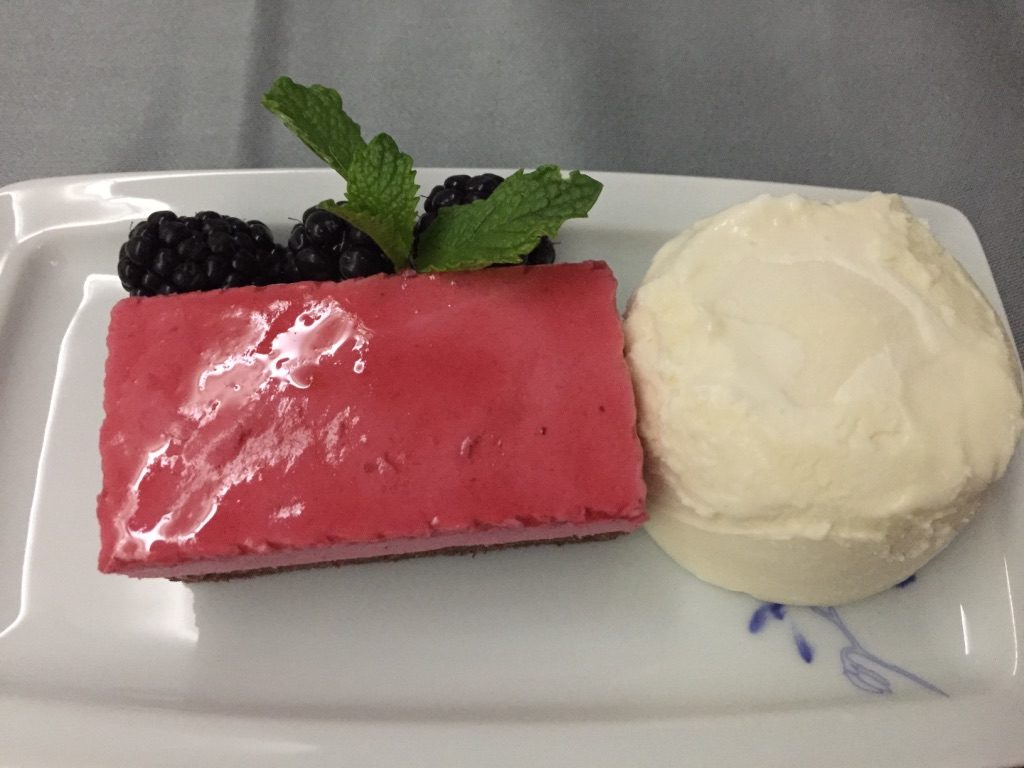 korean-air-first-class-dessert