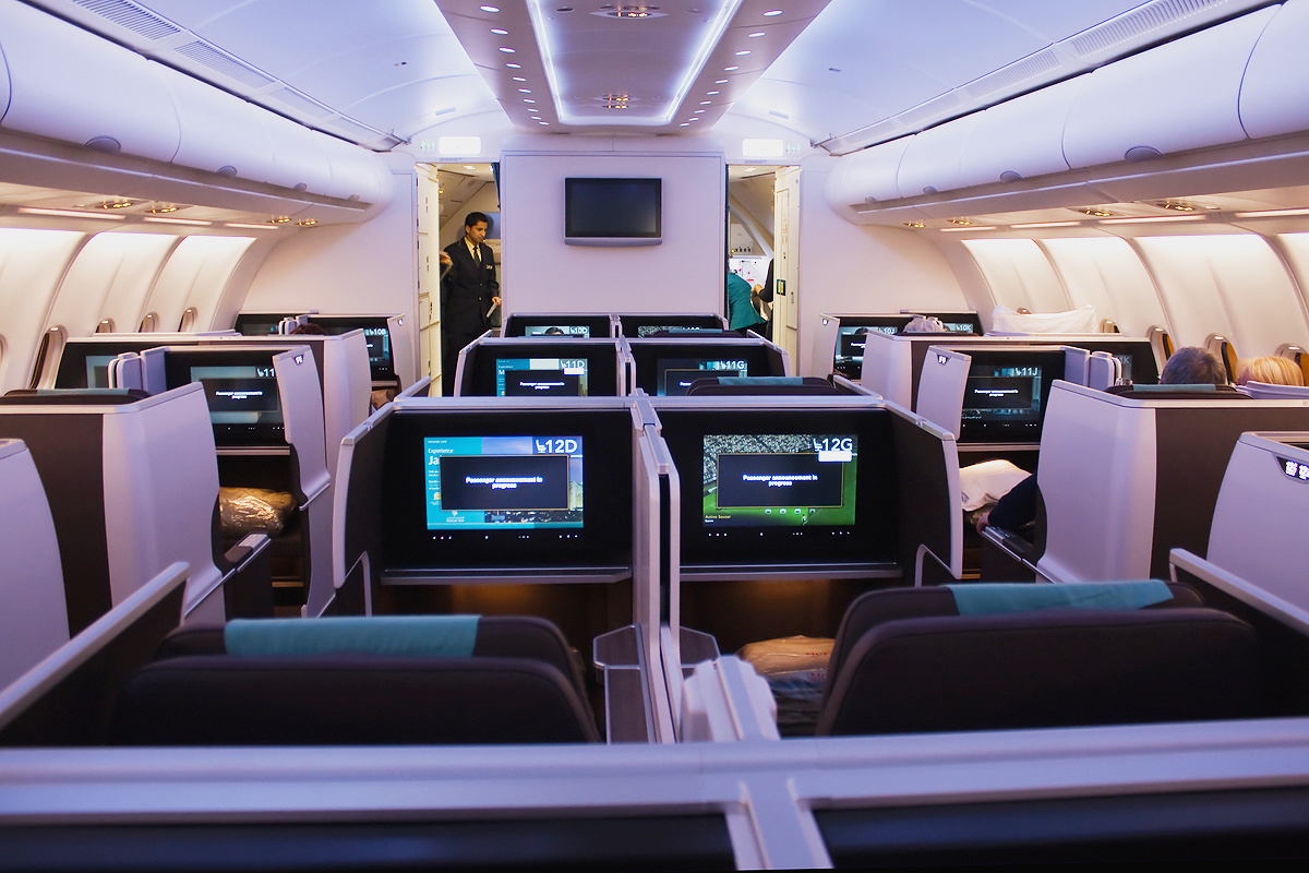 Oman Air business class a bordo di Airbus A330-300 - ©Andrea Tabanelli