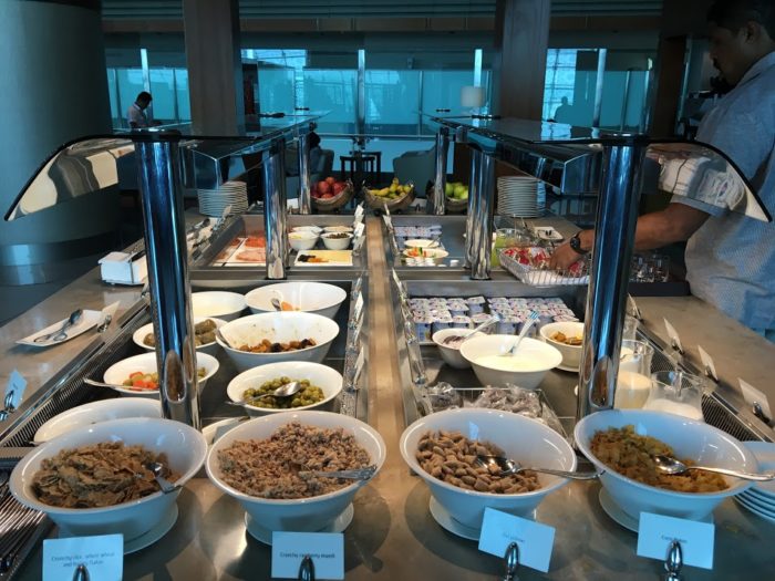 Emirates Business Lounge Dubai Food2