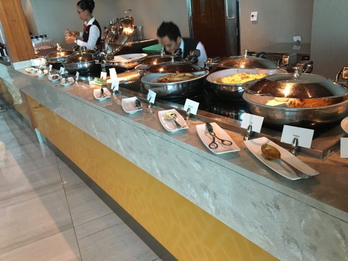 Emirates Business Lounge Dubai food