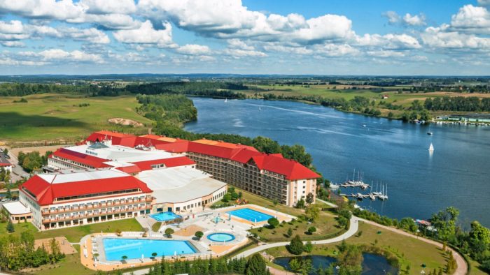 hotel golebiewski MIKOŁAJKI