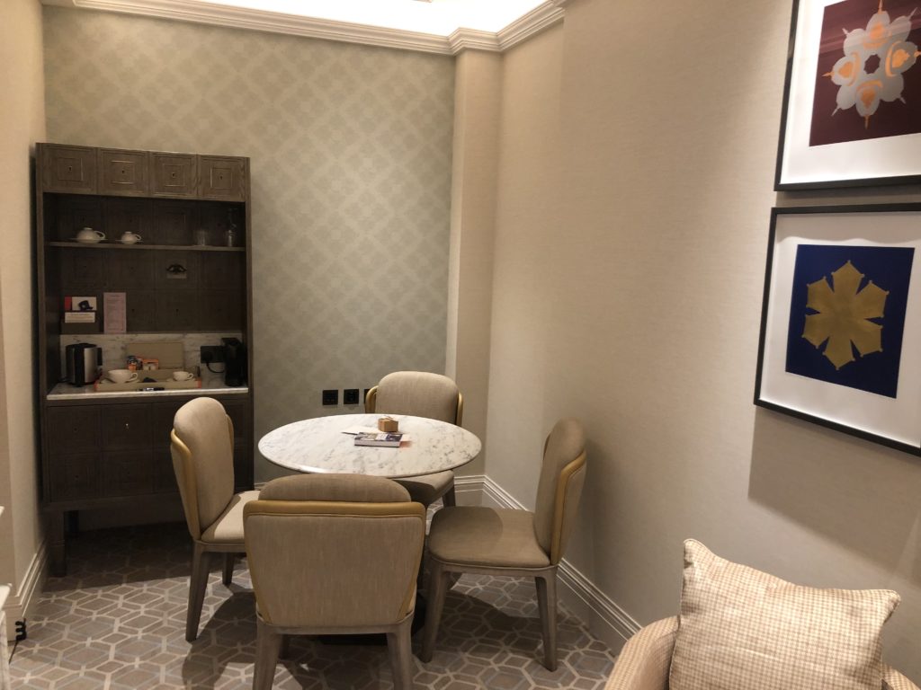 a table and chairs in a room